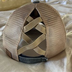 CC Beanie ponytail baseball cap